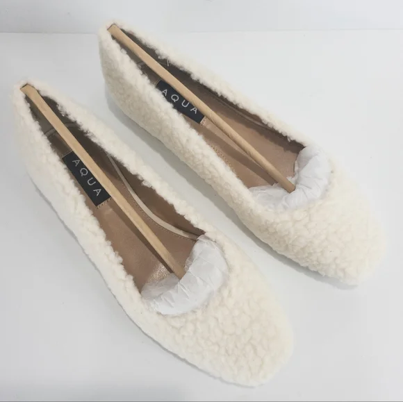 Aqua Ellie Slip On Flats Ivory - Picture 3 of 4